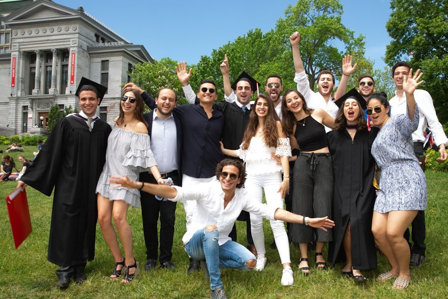 Class of 2018 Desautels graduates celebrate with friends and family