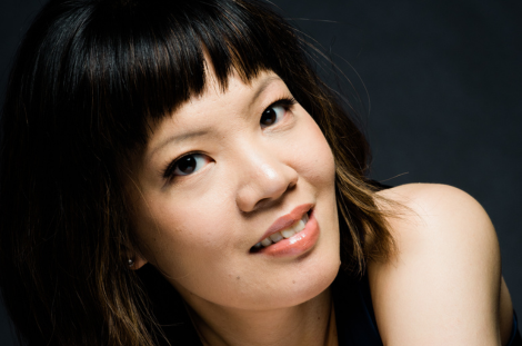 Headshot of a smiling Janelle Fung