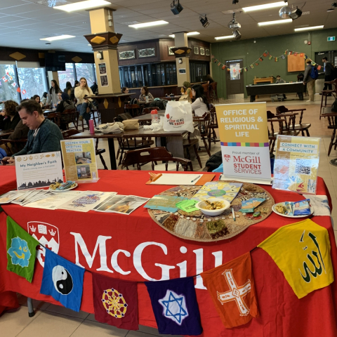 MORSL table display with bright colours at Mac Campus