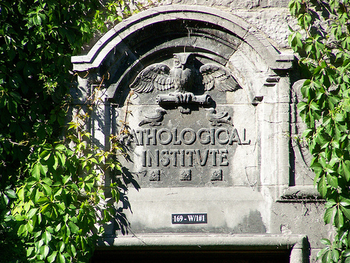 A stone plaque sign for the original McGill Pathological Institute